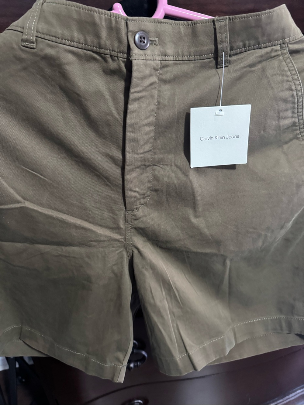 Calvin Klein Jeans Men's Olive Chino Short - Solid Olive Green size 36